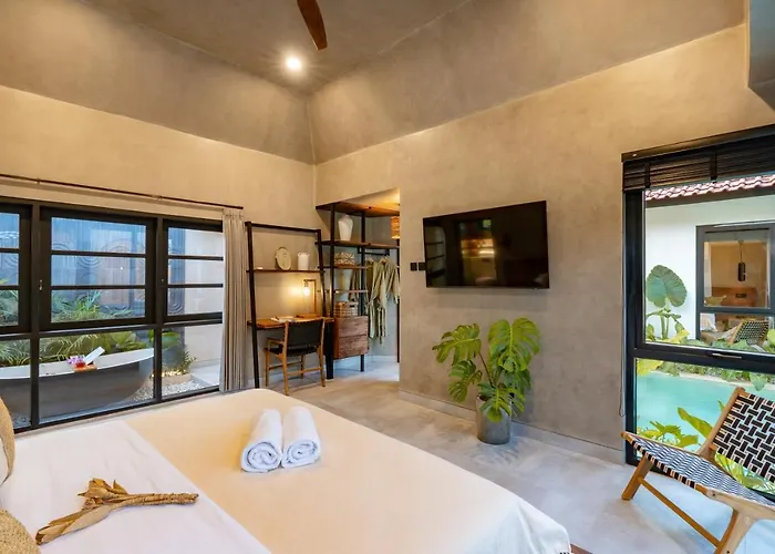 Villa Zee Design & *