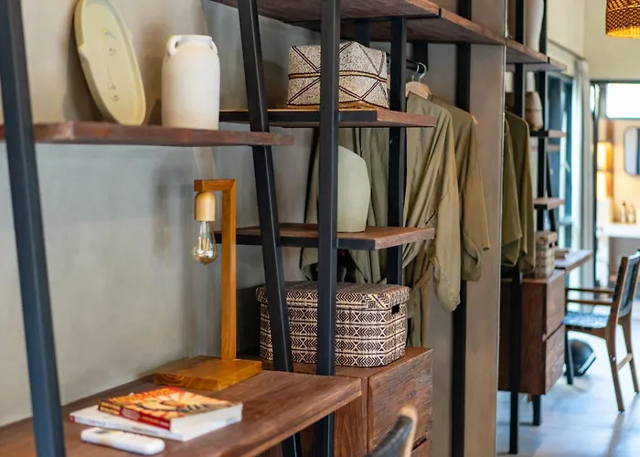 Zee Design & * Sanur